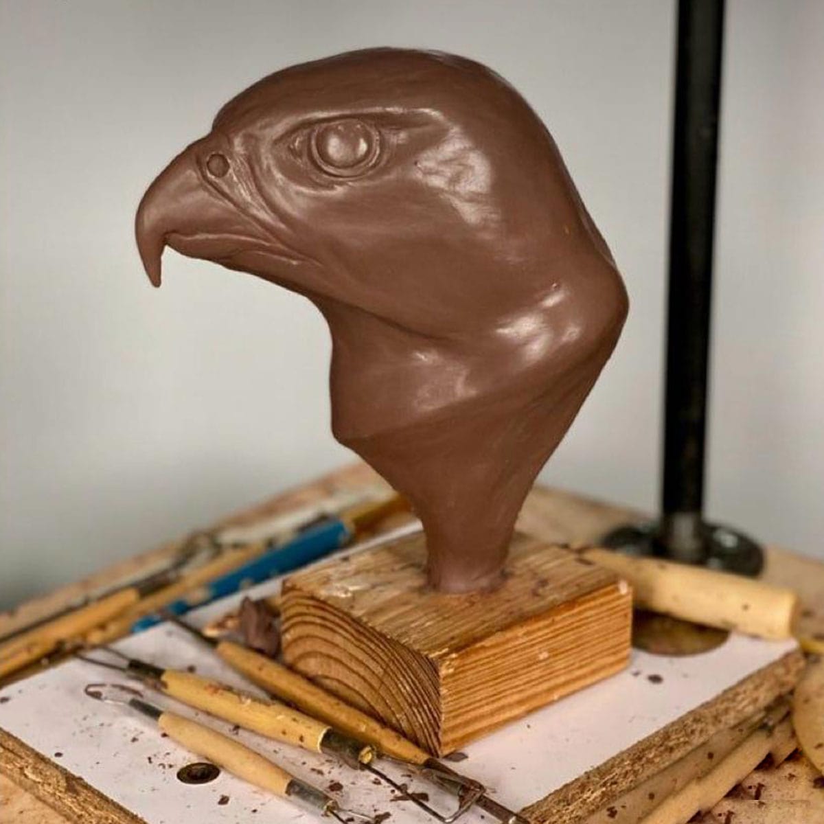 clay making clay model maker of flacon
