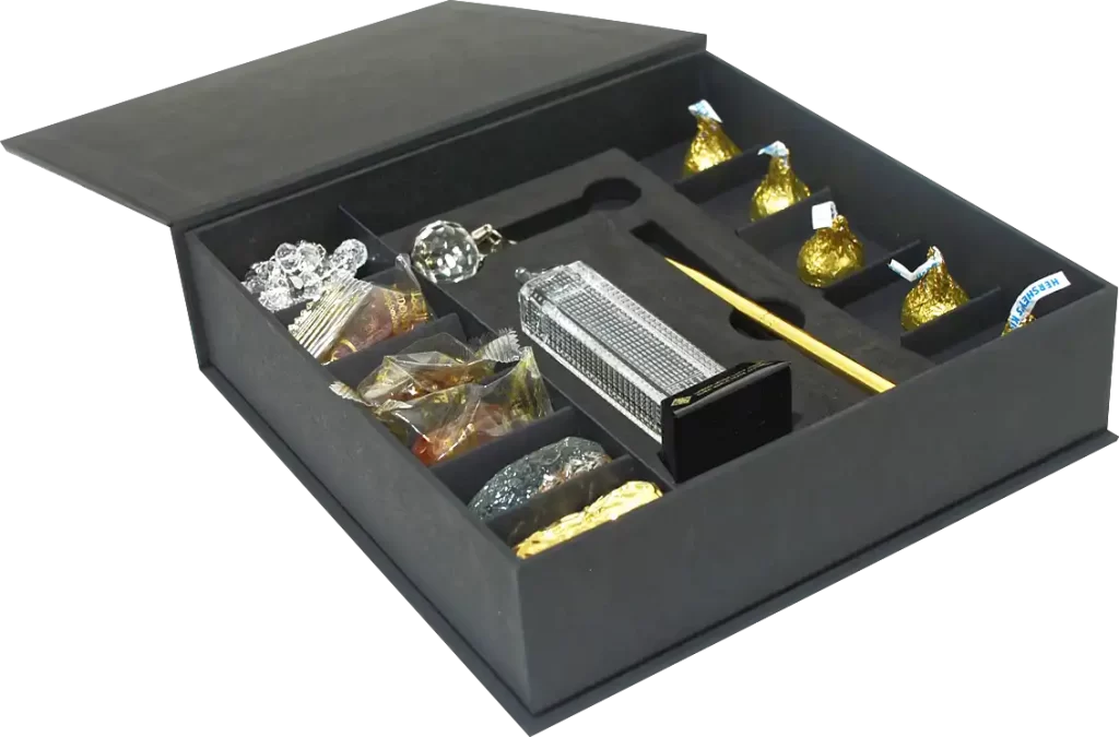 Dubai World Trade Center Gift Set: 3D Printed Replica, Keychain, Pen Holder & Chocolates